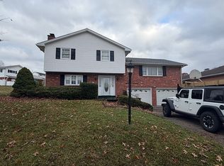 114 Sherwood Rd, Bridgeport, WV 26330