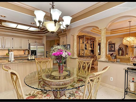 4th image of 1396 Medinah Dr