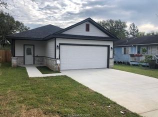 220 Apple St, Bryan, TX 77803