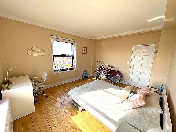 4th image of 9905 63rd Dr APT 9