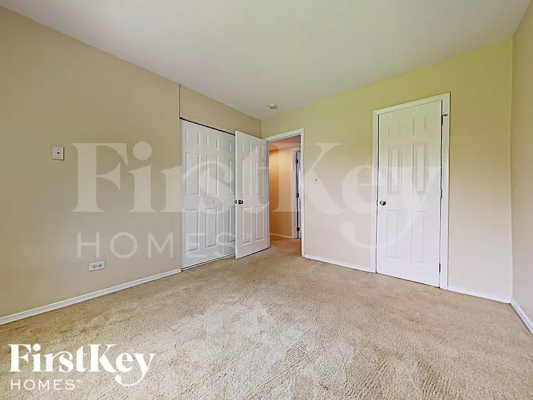 6933 Hemlock St — Photo 8