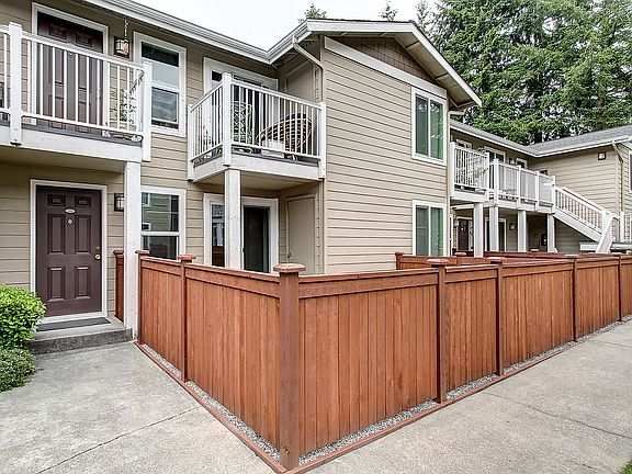 5th image of 14220 Juanita Dr NE #H207