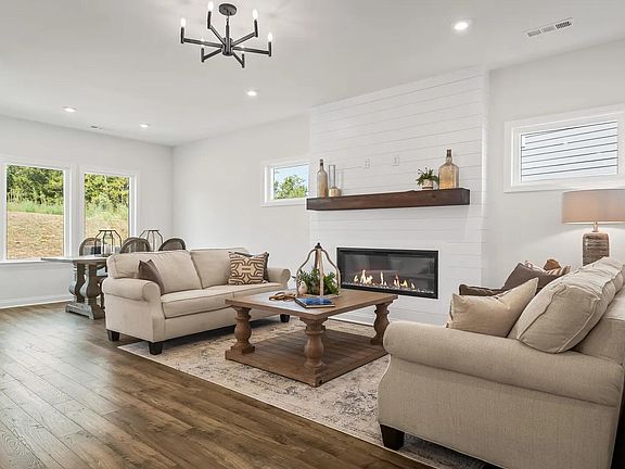 The Paisley C Family Room