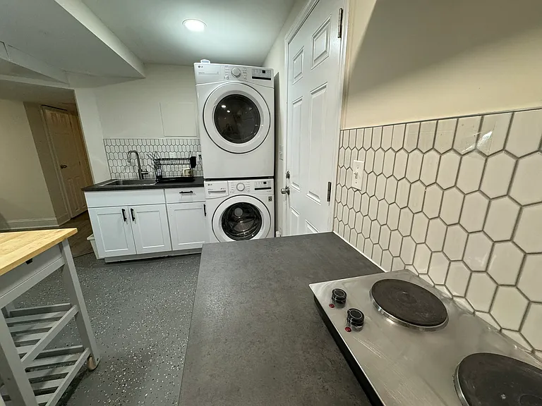 4907 Erie St #5 — Photo 9
