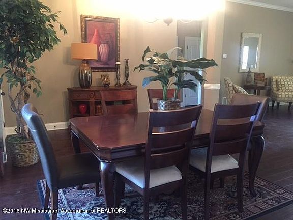 3rd image of 9186 Belle Maison Blvd
