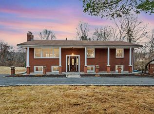 559 Laroe Rd, Chester, NY 10918