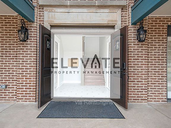 3rd image of 1513 NW 17th St