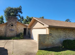 302 Eden Dr, Longview, TX 75605