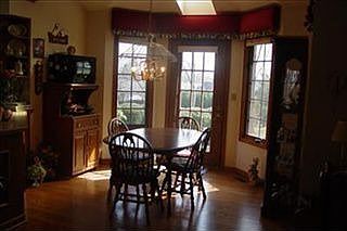 2nd image of 961 Mansion Dr