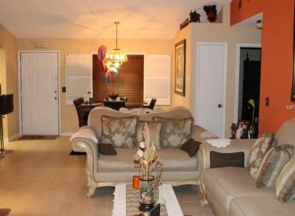 4th image of 623 Limber Ln