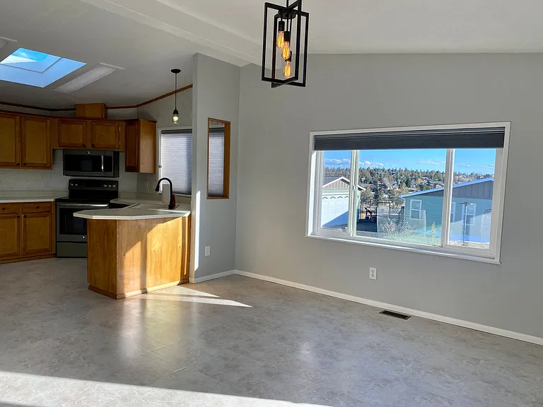 12682 SW Hood View Pl — Photo 8
