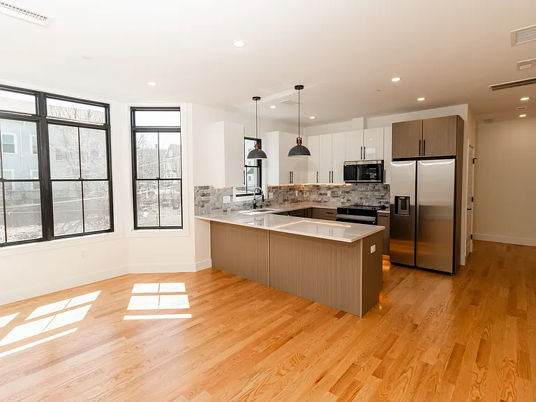 28-30 Clifton St #30B — Photo 14