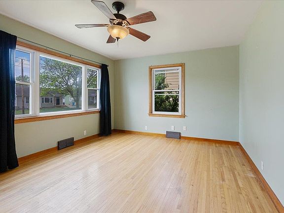 4th image of 315 I Ave