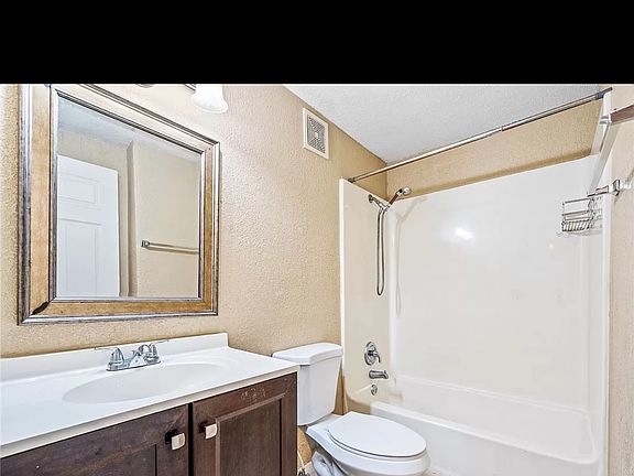 5th image of 520 7th Pl #520