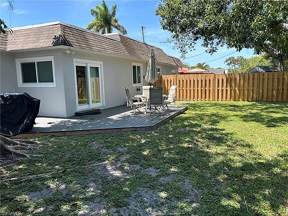 5th image of 821/825 95th AVE N