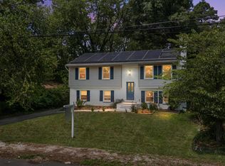 104 Groh Ln, Annapolis, MD 21403
