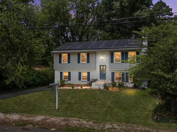 104 Groh Ln, Annapolis, MD 21403