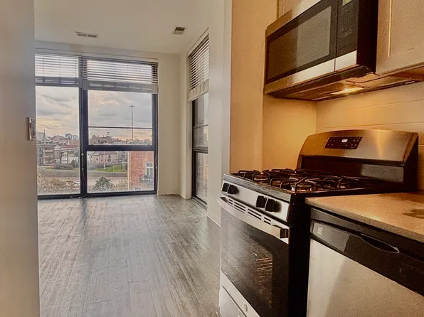 836 N Milwaukee Ave #312, Chicago, IL 60642