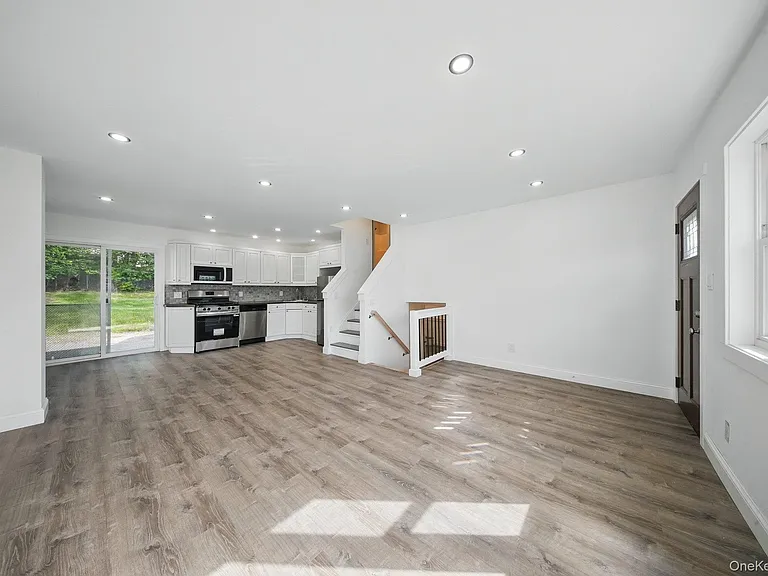 341 Highland Avenue Ext — Photo 3