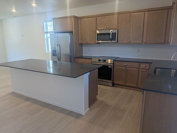 4th image of 1612 Dorjun Dr