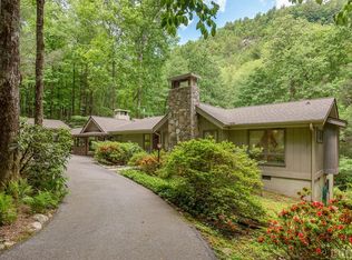 78 Ambleside Dr, Sapphire, NC 28774