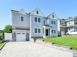 265 Adams Ave, River Edge, NJ 07661