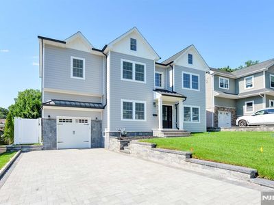 265 Adams Ave, River Edge, NJ, 07661