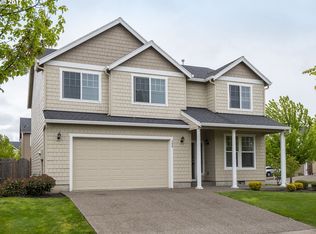 290 Skyler Dr, Woodburn, OR 97071