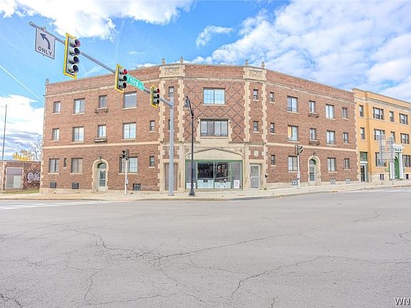 2nd image of 530 Main St #14
