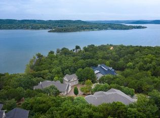 35 Loon Ln, Lampe, MO 65681