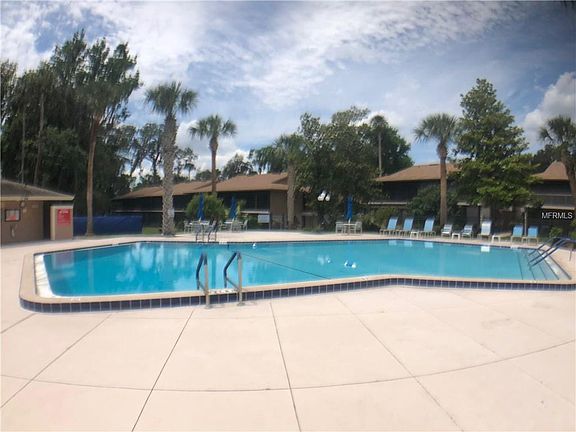 5th image of 180 Magnolia Woods Ct APT 9B