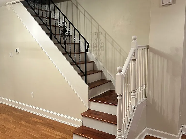 33 E Collings Ave — Photo 14