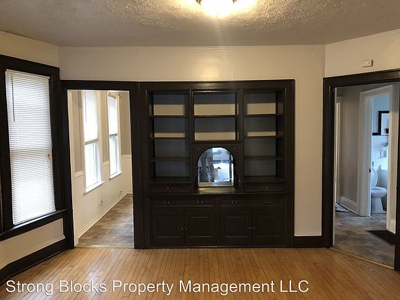 5th image of 2919 W Vliet St