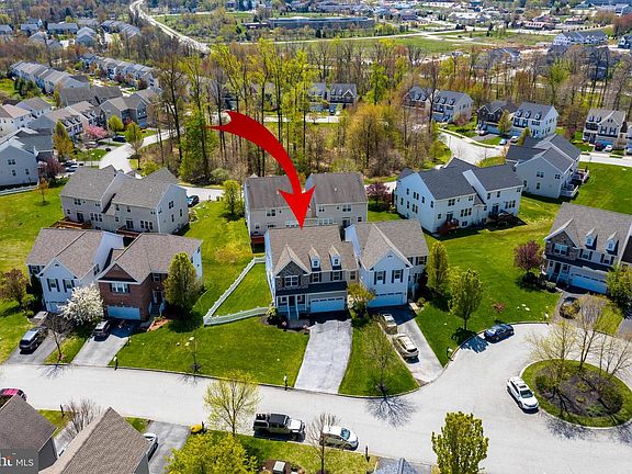 2nd image of 509 Bonnie Ln