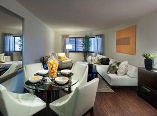 25 Martine Ave APT 1108, White Plains, NY 10606