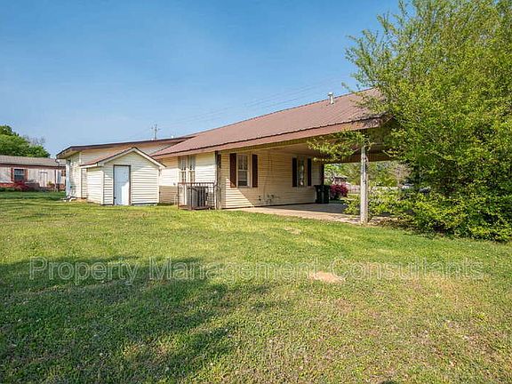 4th image of 2208 Old Gurley Pike