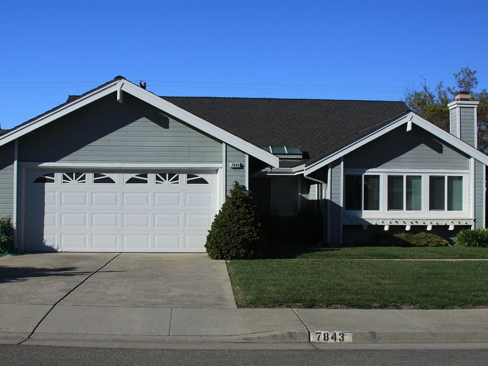 1st image of 7843 Creekline Dr
