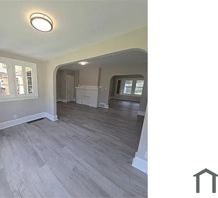 13405 Thornhurst Ave — Photo 11
