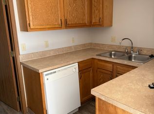 6552 Wise Ave NW APT G, North Canton, OH 44720