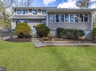 3 Woodland Dr, Princeton, NJ 08540