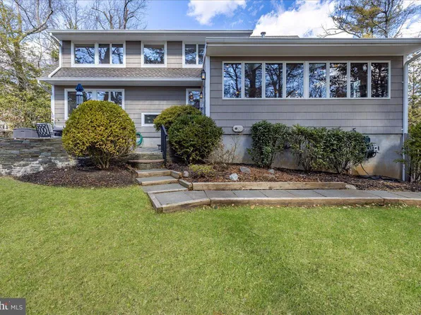 3 Woodland Dr, Princeton, NJ 08540