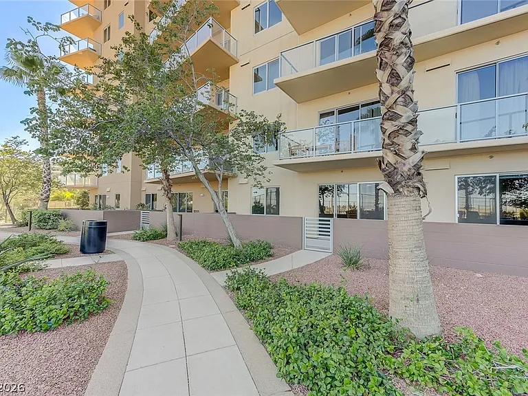 8255 Las Vegas Blvd S #1205 — Photo 36