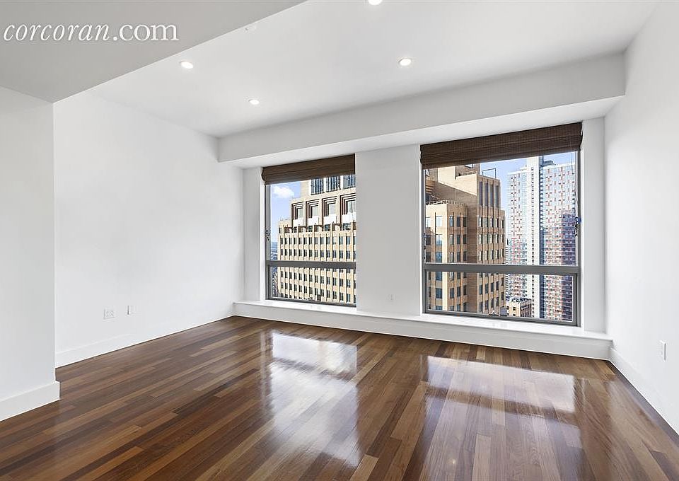 1st image of 150 Myrtle Ave Penthouse 3204