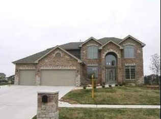 2772 Meadow Path, New Lenox, IL 60451