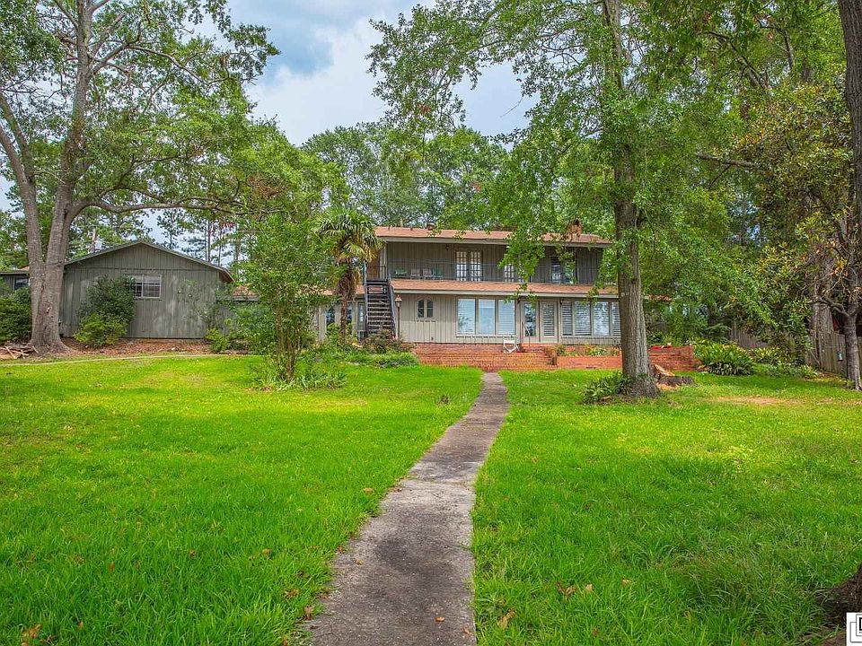 1st image of 284 Wildwood Dr
