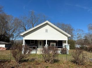 201 New St, Iva, SC 29655