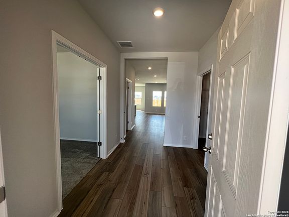 5th image of 14550 Flatiron Cliff