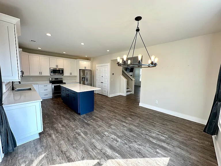 103 Pine St — Photo 8