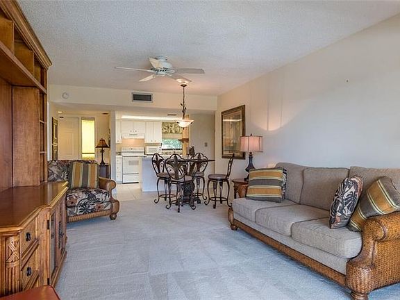 5th image of 1461 Aqui Esta Dr APT B6