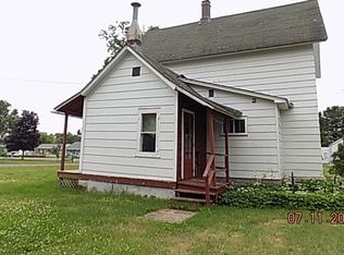 2100 Deer Lake Ave, Ishpeming, MI 49849